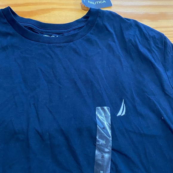 NWT Nautica‎ Shirt - Picture 2 of 3